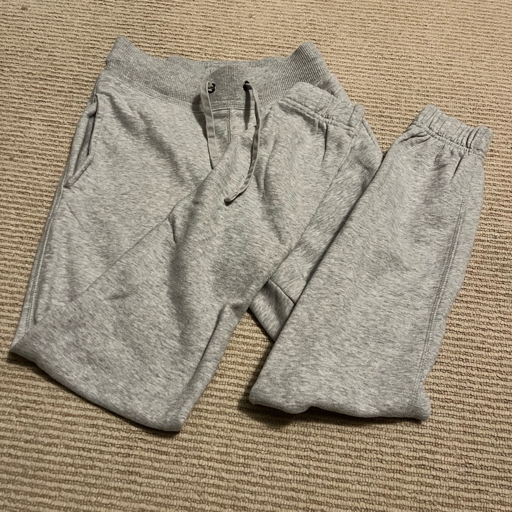 goodfellow joggers